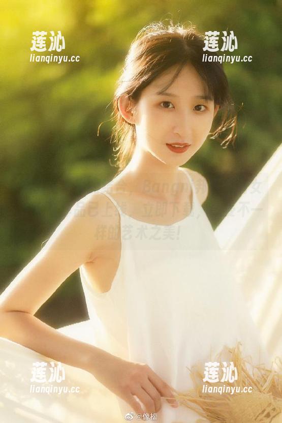 美丽与优雅的结合，Bangni邦尼家有女仆全套作品已上线，立即下载，感受不一样的艺术之美！