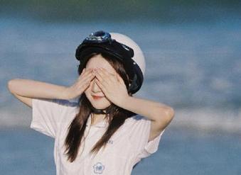 看Bomi(普美)高清图册，剧情中隐藏的搞笑真相让人忍俊不禁！