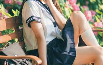 Feilin嗲囡囡 - 娜依灵儿透明合集：在阳光下透出性感与纯真，难道这就是她的双面人生？