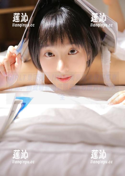 GIRLT果团网 - little贝壳喵牛仔裤写真作品：捕捉时刻的美丽与精彩图片资源大全