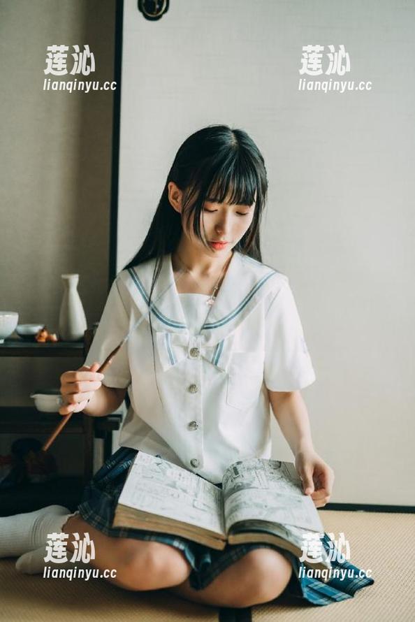 GIRLT果团网 - 凭什么我不能当个“女仆”？尹意纯的作品集下载来看看灵感吧！