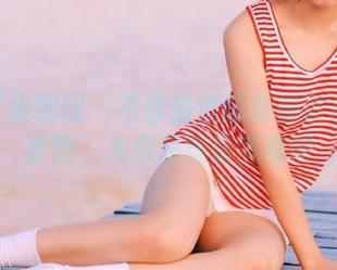 GIRLT果团网 - 不容错过的莫雅淇JK精选套图，为你呈现最美瞬间