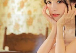 GIRLT果团网 - 在线畅游陈迪娅的天台写真资源，领略风格碰撞的艺术