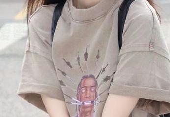 IMiss爱蜜社 - 心灵之窗：谢芷馨Sindy的妹妹写真美图，为你的电脑壁纸增添一抹亮丽色彩！
