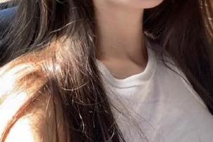LD零度摄影 - 雅安红裙写真集上线，优雅瞬间等待免费下载！