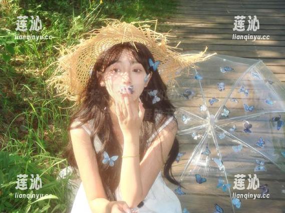 MFStar模范学院 - 无圣光下的Laura苏雨彤，女仆风情图片展现青春的无限可能