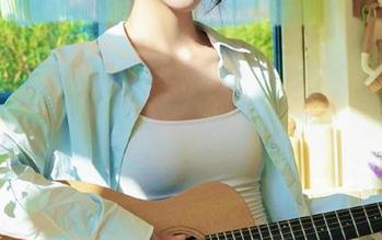 “喵糖映画”小女友写真集，分享那些轻松自如的甜美日常与梦幻画面！