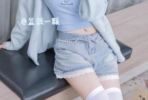 MiStar魅妍社 - FoxYini孟狐狸毛衣私房写真，每一张都是冬季温暖的心动美图