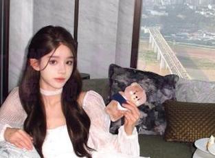 MiStar魅妍社 - 走进周小然的短裙定制写真，感受她与众不同的个人风格