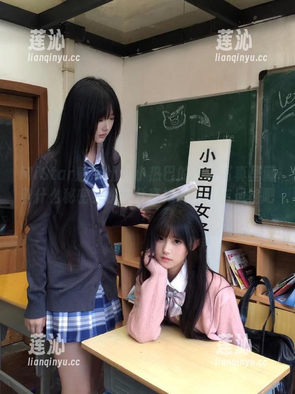 MiStar魅妍社 - 小热巴的运动写真里藏着什么秘密？快来分享她的灵感与风格吧！
