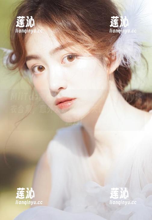 MiiTao蜜桃社 - 在线笑看小魔女lily泳衣合集，意外发现这个夏天最有趣的泳池派对！
