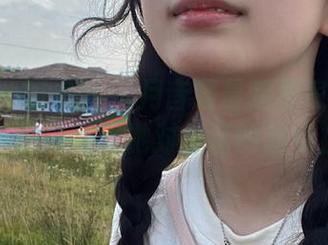 MiiTao蜜桃社 - 月音瞳最新居家作品原图，细腻呈现她对生活的独特视角