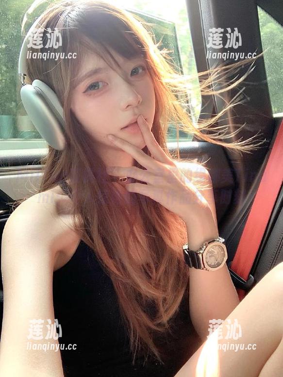 MiiTao蜜桃社 - 办公室里的缇娜美Tinami：令人惊艳的写真作品分享时刻