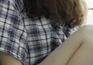 MiiTao蜜桃社 - 缇娜美Tinami海边写真原图免费下载，捕捉瞬间的美丽与宁静