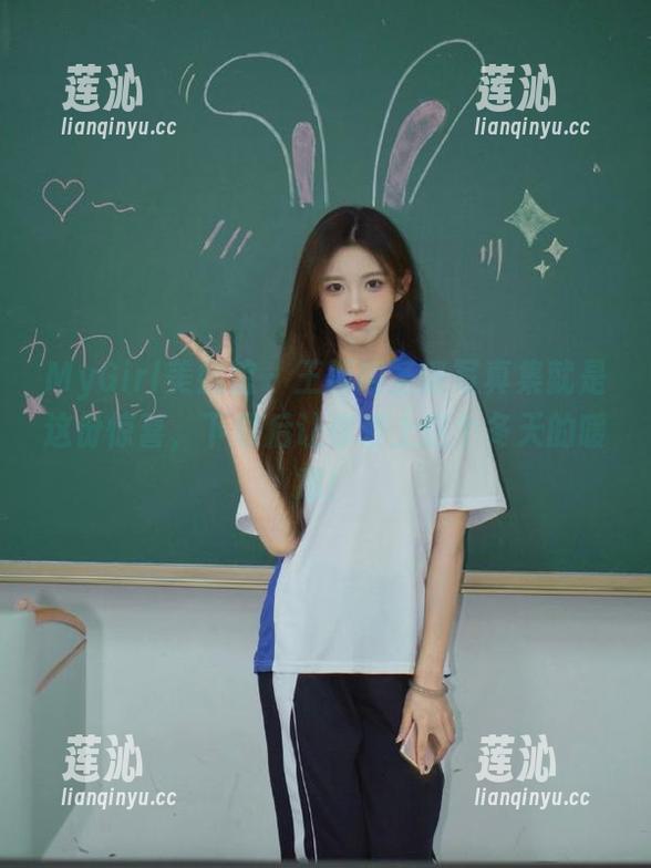 MyGirl美媛馆 - 王馨瑶圣诞写真集就是这份惊喜，下载后让你爱上这个冬天的暖意！