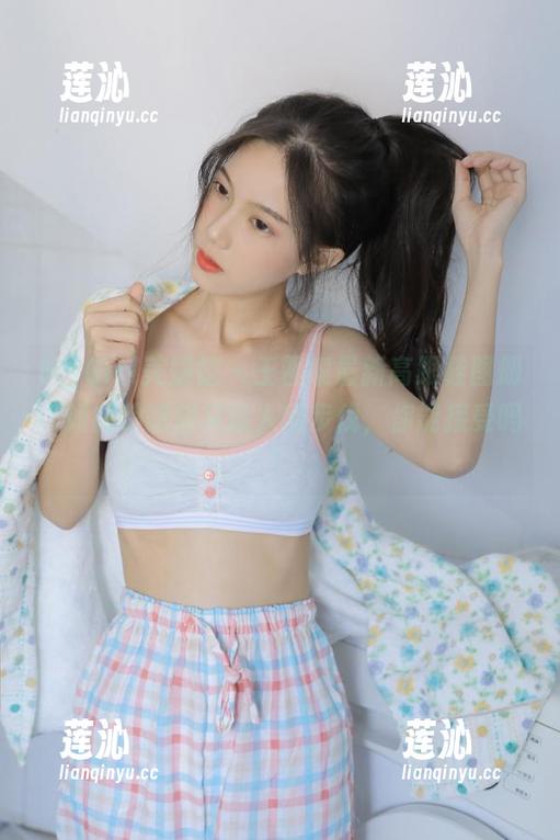 MyGirl美媛馆 - 王馨瑶最新高跟鞋图册，如此踉跄却又迷人的步伐，你能接受吗？