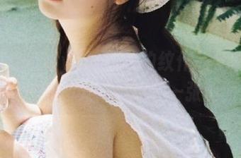 感受PuyPuyChan的豹纹作品分享，优雅与野性的完美结合在每一张画面中！