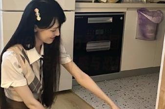 PuyPuyChan的万圣节图包，带你探秘她的另类美感与恐怖感！