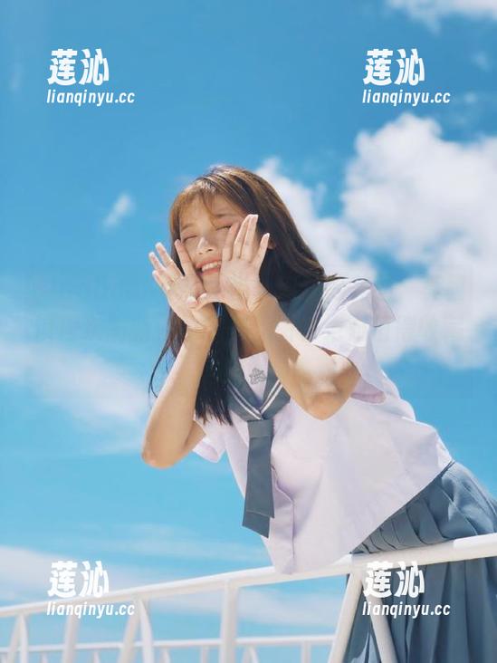 QingDouKe青豆客 - 肉丝配美图，莫雅淇再次刷新你的审美，图包绝对值得收藏！