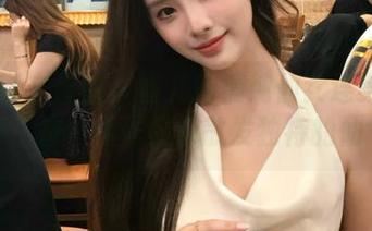 SIW斯文传媒 - 蓉儿的清纯仙女连身裙写真，每一幅作品都散发独特的仙气
