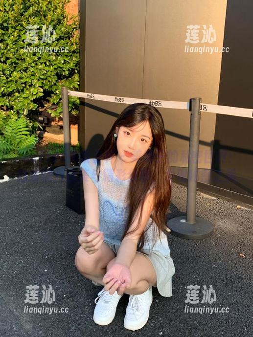 TouTiao头条女神 - 美纳子的私密世界：独家照片合集与精彩分享，发现秘密之美