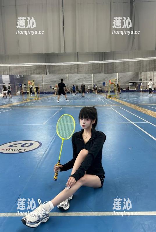 UGirls尤果网-赵娜娜 UGirls尤果网 - 探秘赵娜娜最新比基尼图包,享受阳光和沙滩的完美结合