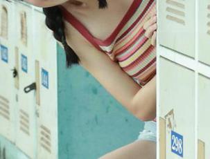XIAOYU语画界 - 职业装私拍美图大揭秘：Miko酱吖教你如何在职场中成为吸睛女神