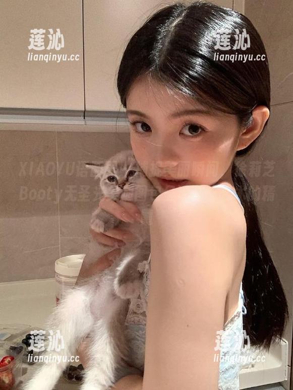 XIAOYU语画界 - 捕捉美丽瞬间，徐莉芝Booty无圣光美腿图包呈现腿部艺术的精髓