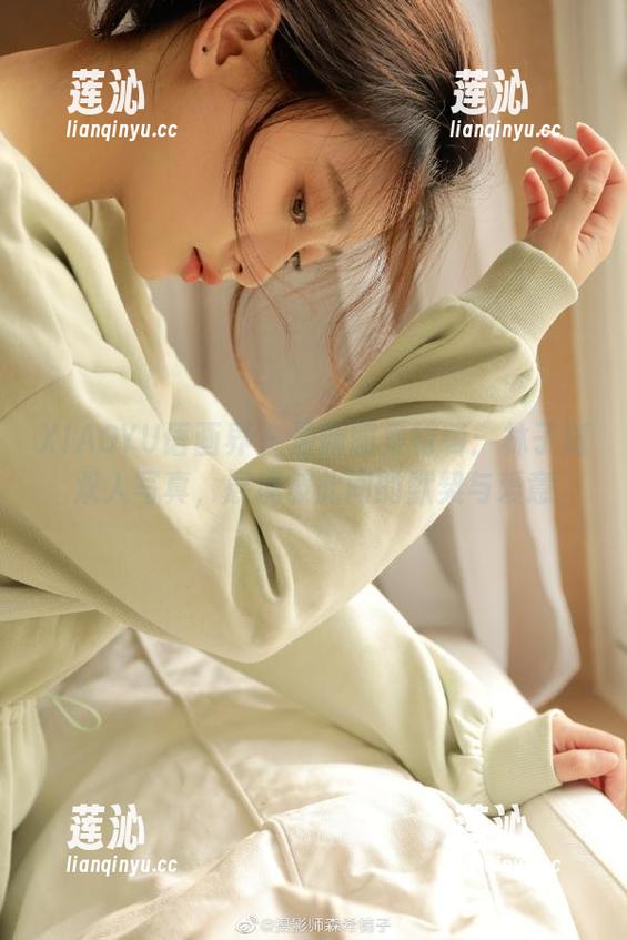 XIAOYU语画界 - 最新图集特辑：林子遥双人写真，展现彼此间的默契与爱意