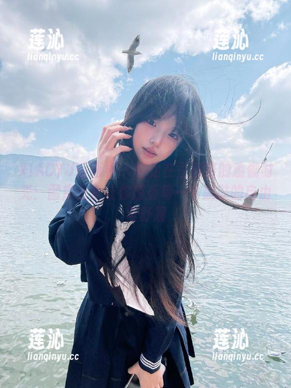 XIAOYU语画界-豆瓣酱 XIAOYU语画界 - 驻足在豆瓣酱的瑜伽时光:图库分享让你感受每一寸肌肤的自由与舒展