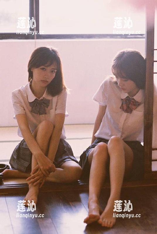 Xiuren秀人网 - Candy糖糖最新连衣裙写真，打破常规，演绎不一样的青春活力