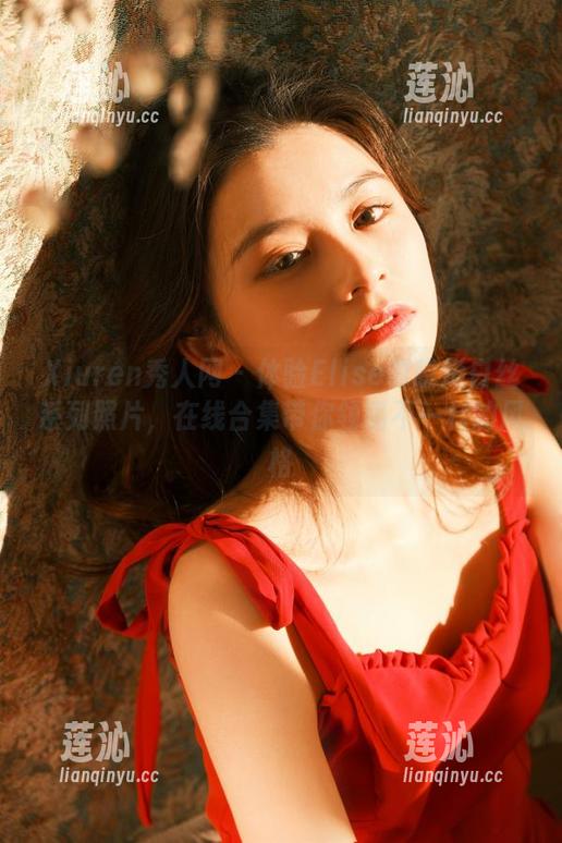 Xiuren秀人网-Elise谭晓彤 Xiuren秀人网 - 体验Elise谭晓彤白丝系列照片,在线合集带你领略不一样的风格