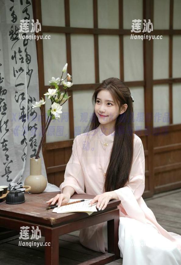 Xiuren秀人网 - 观看Yuki鱼儿摄影作品《少女》原图，感受少女心事与青春的悸动。