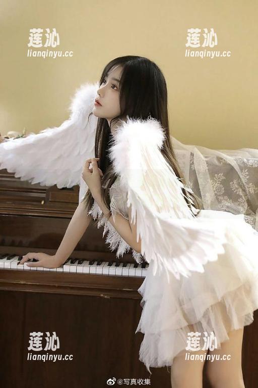 Xiuren秀人网 - 养乐多DoDo女友原图免费分享，带你领略独特魅力