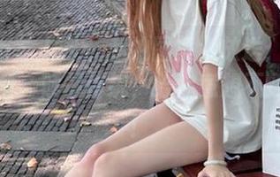 Xiuren秀人网 - 私拍图集大放送：刘婷婷豹纹造型，颠覆传统，给你意想不到的惊喜！
