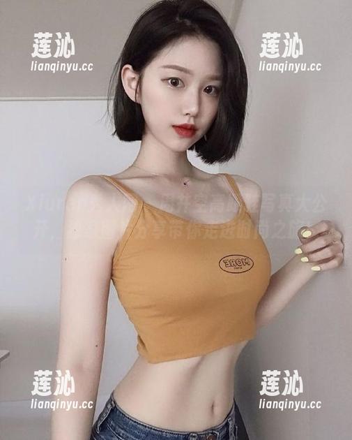 Xiuren秀人网 - 周井空高跟鞋写真大公开，独家图片分享带你走进时尚之旅！