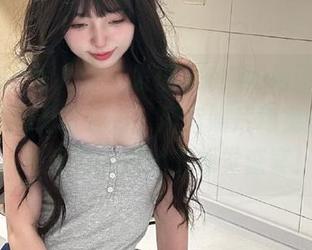 Xiuren秀人网 - 发现大琪琪Emily护士写真中的无限魅力，所有照片均免费分享，快来体验震撼的视觉盛宴！