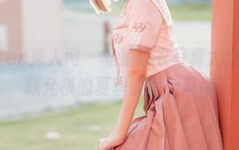 Xiuren秀人网 - 私拍泳衣写真大公开，戴允祺的夏季时尚新风尚