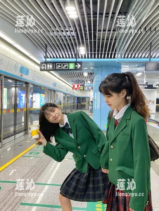 Xiuren秀人网 - 戴允祺zoe浴室写真图包全新更新，带来一场视觉盛宴