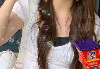 Xiuren秀人网 - 让你心动的美脚：星子柒kiki精彩写真图片免费下载体验！