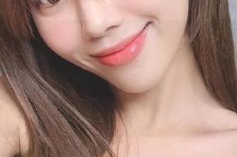 Xiuren秀人网 - 杨紫嫣Cynthia的透明私拍，美图记录她清新自然的韵味和无与伦比的风格