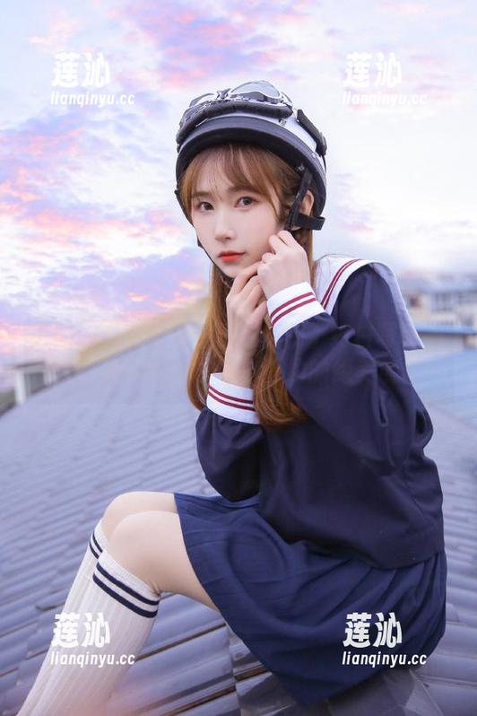 Xiuren秀人网 - 精选王俪丁纯白写真图库，带你感受宁静与简约的绝美创作