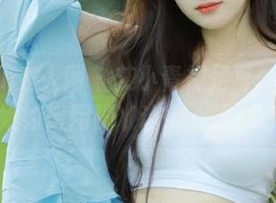 Xiuren秀人网 - 艾小青裸足写真图包，看她如何用脚丫让你心动不已！
