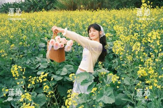 YouMi尤蜜荟-张思允Nice YouMi尤蜜荟 - 免费下载张思允Nice校服写真,带你重温校园时光