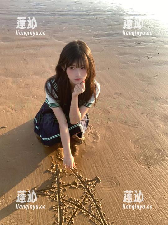 YouMi尤蜜荟 - 黄歆苑甜心写真，原图呈现出无与伦比的美感与故事感。