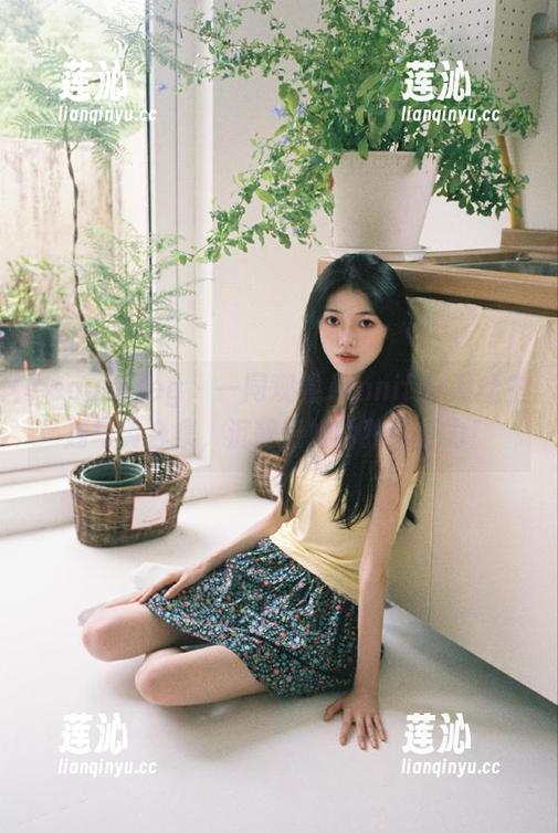 beautyleg-Jennifer beautyleg - 一同观看Jennifer黑丝主题写真合集,沉醉于她的独特魅力!