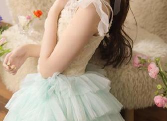 beautyleg - Miso的白裙写真作品：独家资源分享，感受每一个动人瞬间!