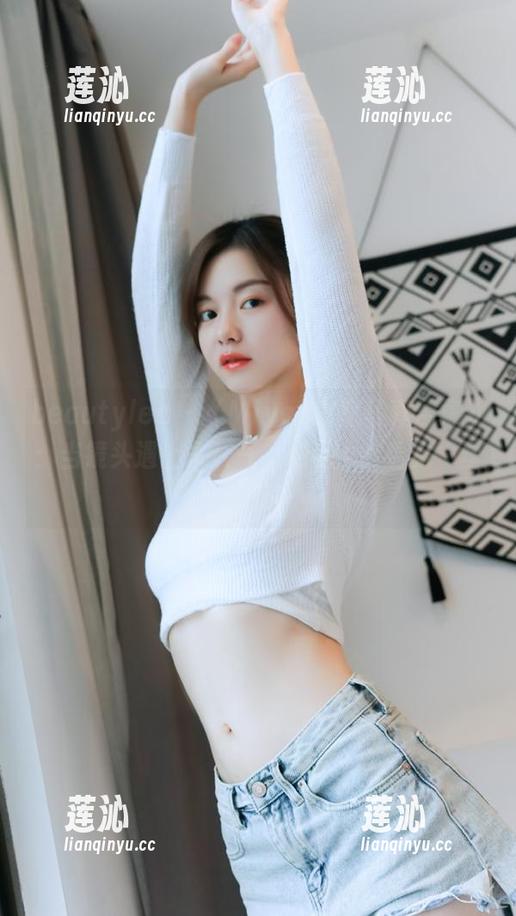 beautyleg - 《Miyas浴室写真合集》：当镜头遇上水蒸气，是否也能看见一丝羞涩？
