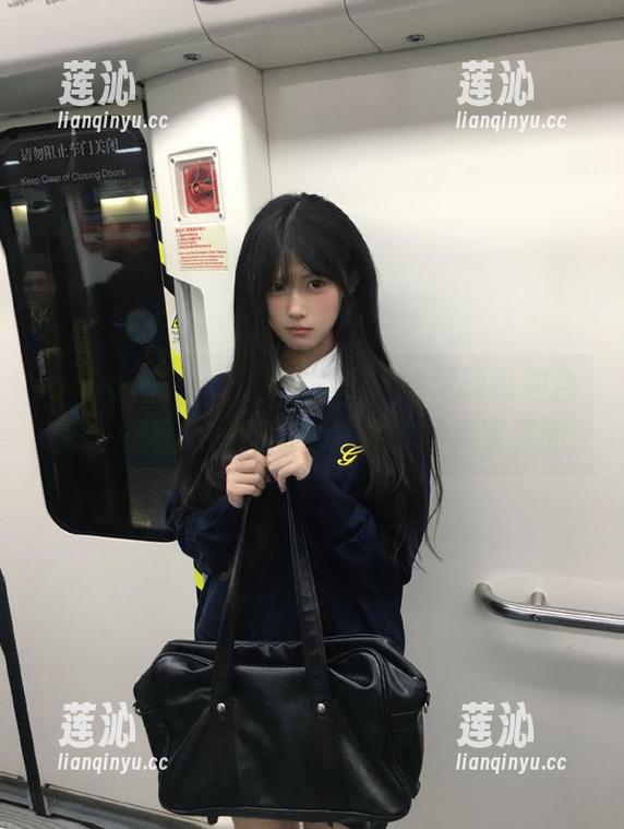 beautyleg - 探寻Neko的透明私拍合集：在轻盈的瞬间中捕捉她的真实美丽