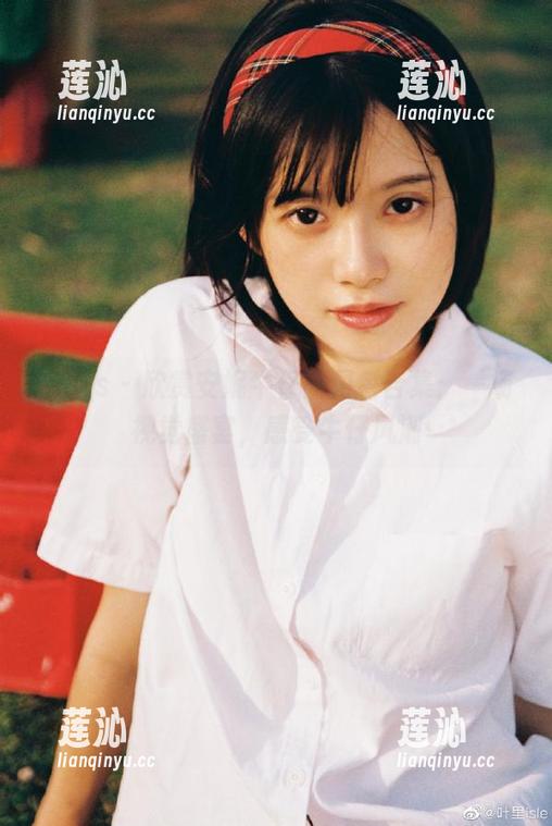 pans - 欣赏安妮牛仔裤图包合集：一场视觉盛宴，感受牛仔风潮
